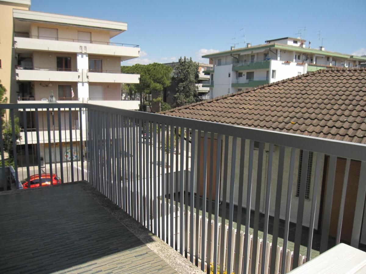 Appartamento Pineta Grado Exteriör bild